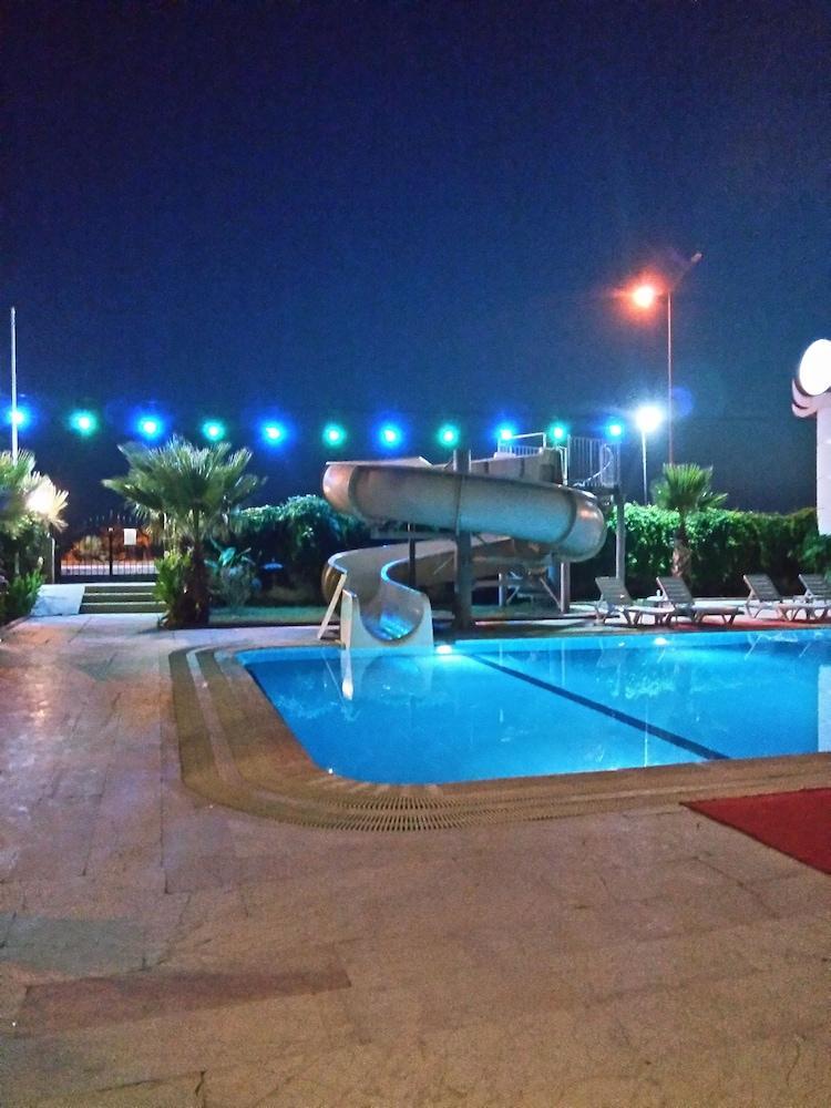 Mikado Hotel Mahmutlar Bagian luar foto